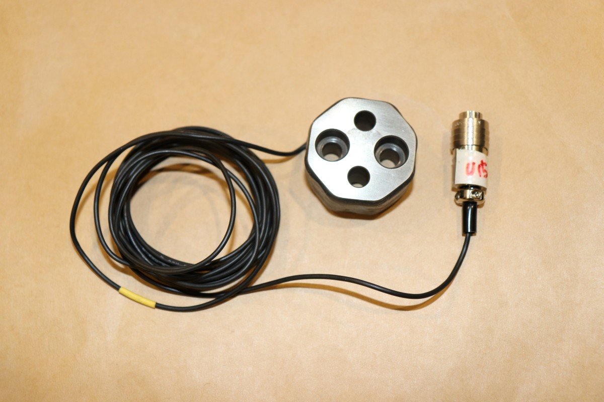 堅牢ロードセル